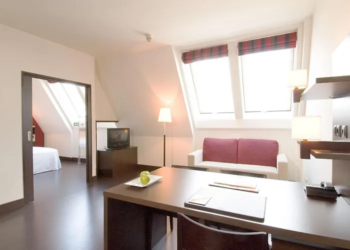 Hotel Nh Vienna